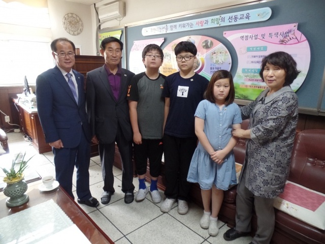 ▲ 광주시 초월읍 시민, 각별한 나라사랑과 태극기 사랑으로 타에 모범