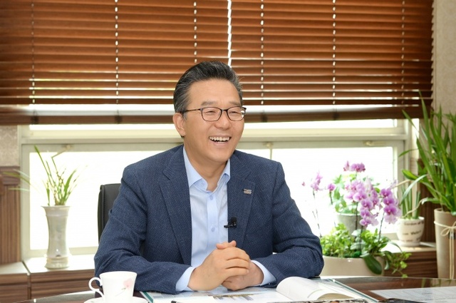 ▲ 연수구청장 인터뷰사진01