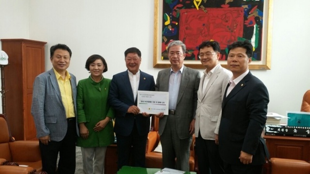 ▲ 도의회 교육위원들, 국회방문