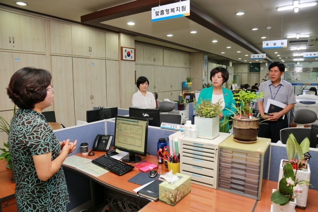 ▲ 과천)맞춤형 복지 방문3