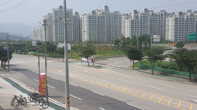 ▲ 0809 [교통계획과] 남양주시, 오남우회도로 교통체계개선사업 준공 사진1(양지교차로)