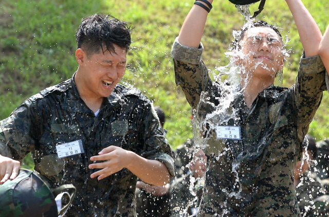 크기변환_1면 20160810 폭염경보속 9공수 하계 특전캠프2 JYJ_9712.jpg