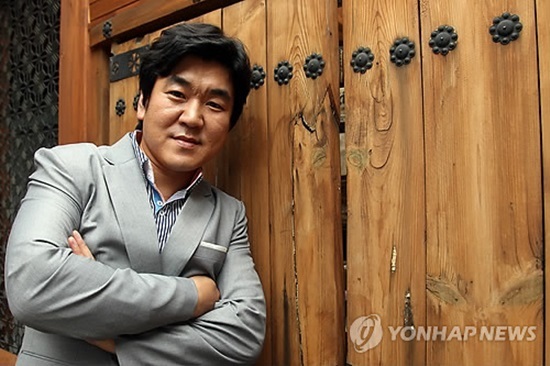 윤제문1.jpg