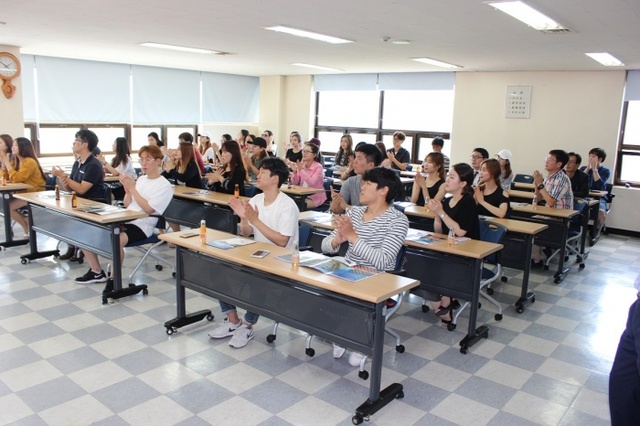 ▲ 안양세관, 건국대학교 세험견학