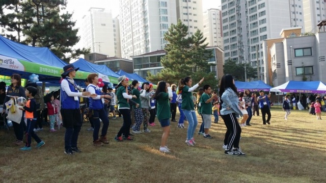 ▲ 평택시 학생이 찾아가는 꿈의학교 마을축제