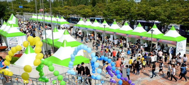 크기변환_화보메인 20160904 2016인천청소년문화대축제 JUN_8268.jpg