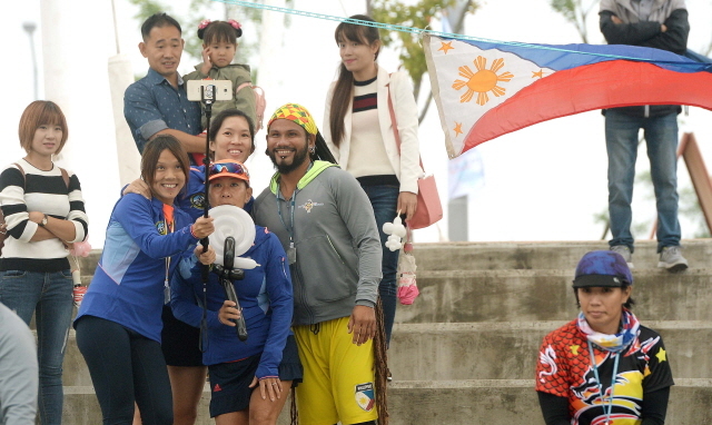 크기변환_20161002 2016 아라문화축제 화보 메인 국제 드래곤보트대회 JYJ_9475.jpg
