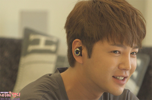 내귀에캔디 copy.jpg