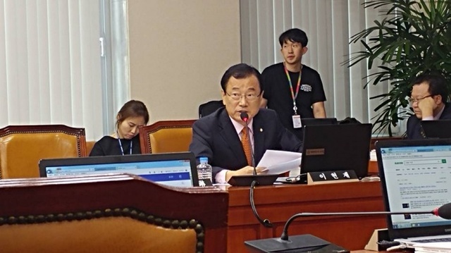 ▲ 이현재 질의사진1