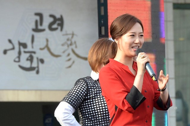 화보  20161016 제4회 강화고려인삼축제JYJ_1108_R.jpg