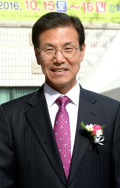 이상복 강화군수 인터뷰 JYJ_1016.jpg