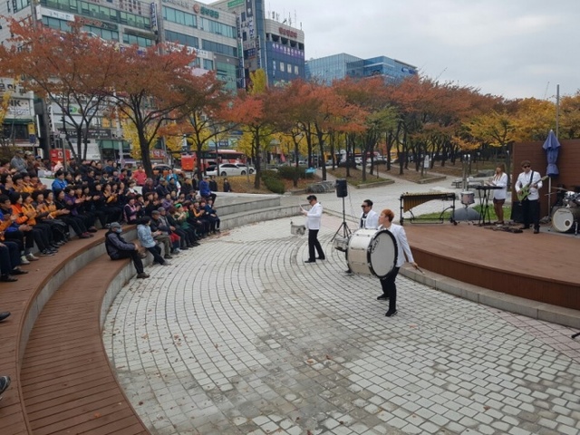▲ 농협성남유통센터 공연1