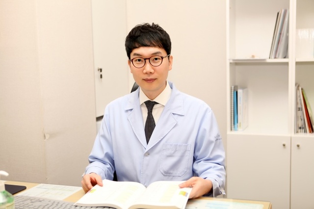 ▲ 쉬즈메디 내과 임남규 부원장
