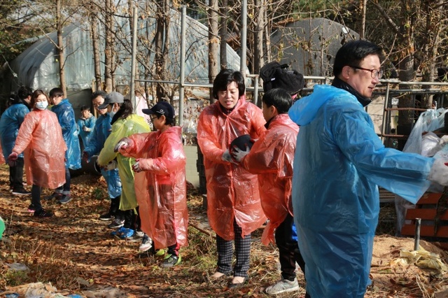 ▲ 연탄배달봉사사진02