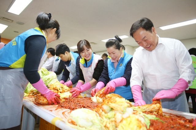 ▲ 신용보증기금 김장담그기 행사