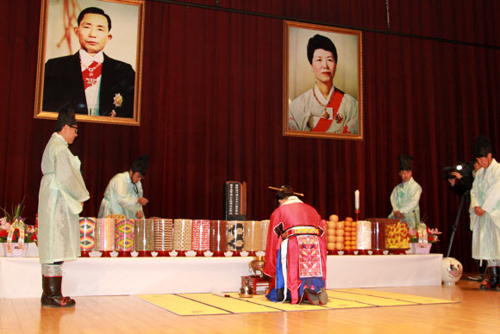 육영수.jpg