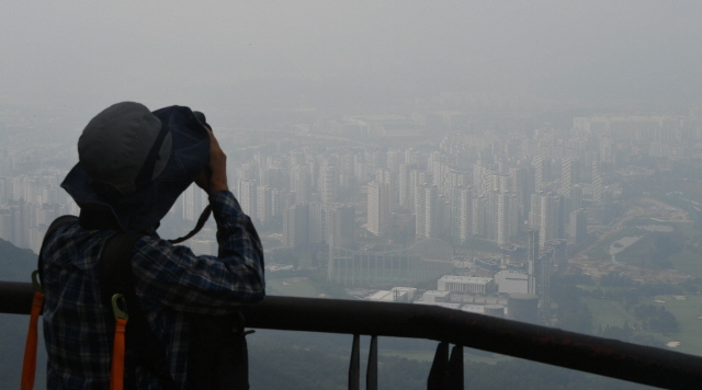 ▲ 내일(19일) 날씨, 낮기온 7~17도…수도권·강원권 일부, ‘미세먼지’ 나쁨. 경기일보DB