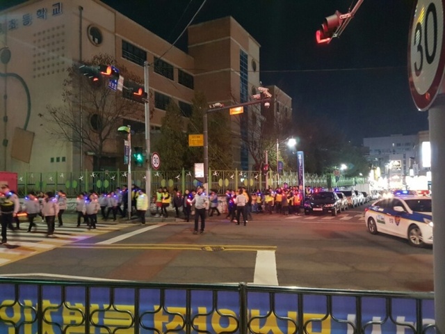 ▲ 16.12.21 남양주서 밤거리안전 합동순찰 사진 3