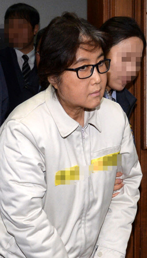 ▲ 사진=연합뉴스, 특검팀, 최순실 프로포폴 중독 의혹도 수사…압수수색 영장에 마약류관리법 위반 적시