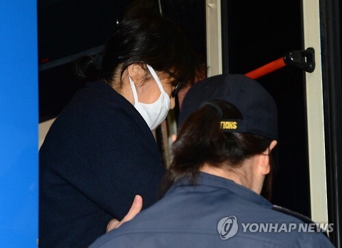 ▲ 박근혜 정부 ‘비선 실세’ 의혹으로 구속 수감된 최순실씨(사진_연합뉴스)