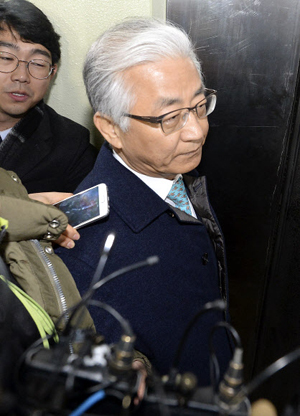 ▲ 사진=연합뉴스, 박영수 특검에 출석한 송광용 전 교문수석, '문화계 블랙리스트' 의혹 밝혀지나