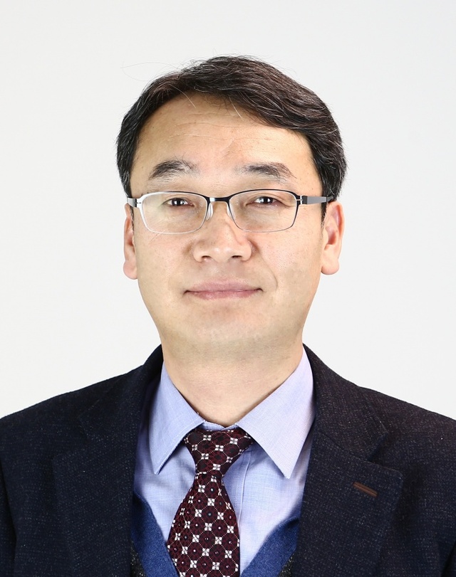 ▲ 새얼굴(한국농어촌공사 평택지사 정인노 지사장)