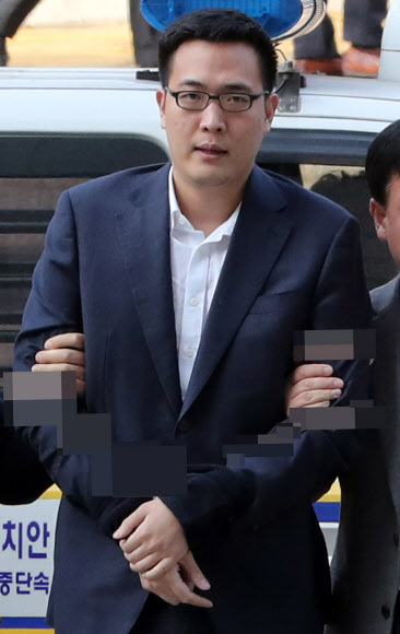 ▲ 사진=연합뉴스, '만취 주점 난동' 한화그룹 김승연 회장 삼남 김동선씨 한화건설 사직