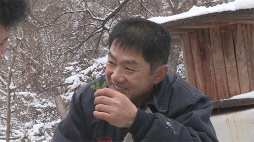 ▲ MBN ‘나는 자연인이다’, 주전부리로 말벌과 애벌레를 즐겨 먹는 베테랑 산 사나이의 겨울나기