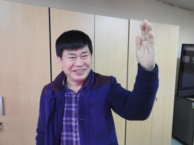 ▲ 윤준현 평안카네기 총동문회장