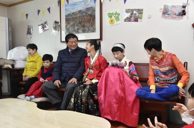 이석우 남양주시장, 설 명절 소외계층 위문 방문 