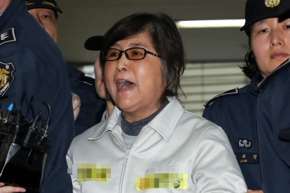 ▲ 사진=연합뉴스, 최순실 '강압수사' 주장하며 특검 소환 7번째 불응…특검팀, 체포영장 영장 청구 방침