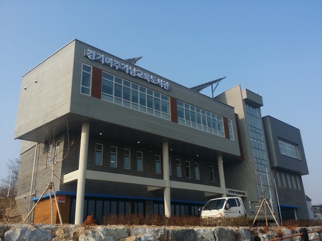 ▲ 3 가남읍에 공공도서관이 생겼어요