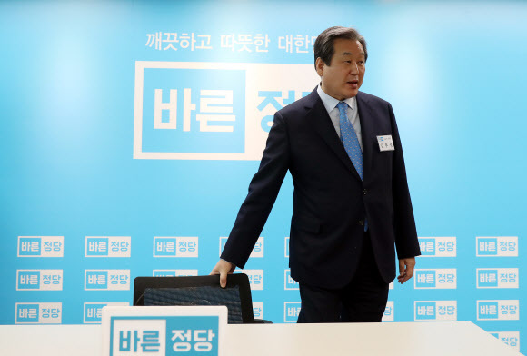 ▲ 사진=연합뉴스, '김무성 재등판론' 불지피는 바른정당, 김무성 