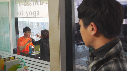 ▲ MBN ‘기막힌 이야기 실제상황’ 미모의 50대 재력녀를 사이에 둔 헬스클럽 사장과 직원의 기막힌 스토리