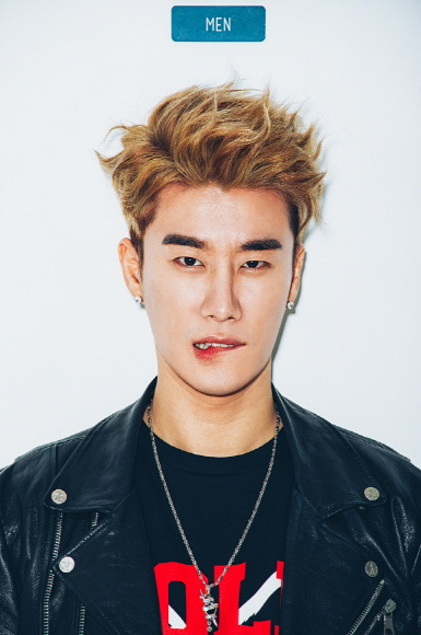 ▲ 래퍼 산이, ‘2017 KOMCA 아티스트상’ 수상