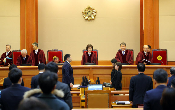 ▲ 사진=연합뉴스, 헌재 