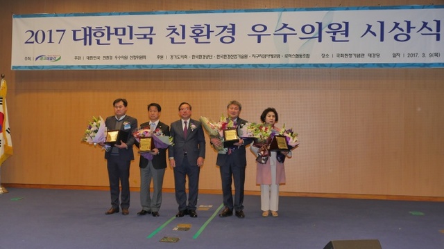 ▲ 이홍천
