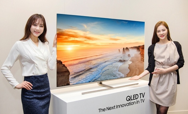 ▲ 사본 -삼성전자 QLED TV 全 제품 프리미엄 UHD 인증_모델컷 (2)