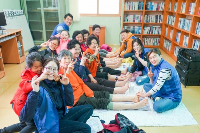 ▲ 사본 -삼성디지털시티_자매마을봉사활동4