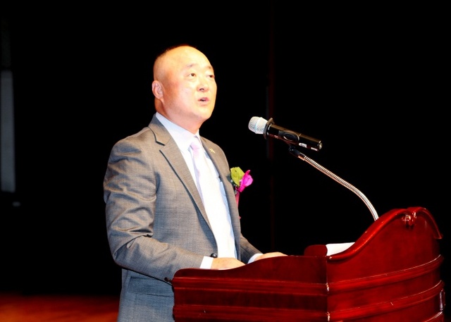 ▲ 평택 폼댄스 초대회장 이훈희