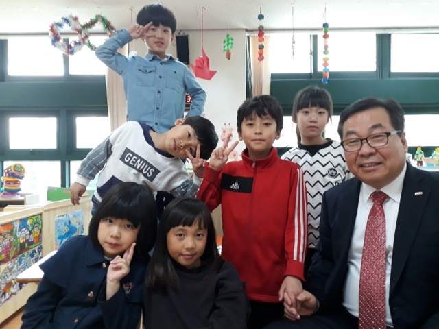 ▲ 군포 당정초등학교 백광현 교장