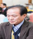 ▲ 강원도 정선 출생. 로 등단.  시집 . 한국문학발전상. 오산문인협회 공로상, 한국미소문학 대상 수상. 오산문인협회, 한국경기시인협회 회원. 한국미소문학작가회장