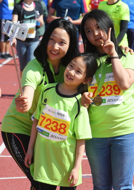 크기변환_W 2017과천마라톤대회 오 170514 (9).jpg