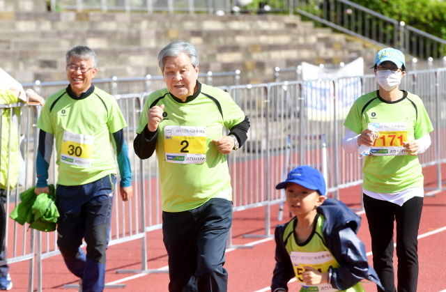 크기변환_w2017과천마라톤 범170514 (16).jpg