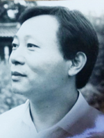 ▲ 평택 출생. 으로 등단. 시집       . 제12회 한국문인협회 작가상 수상. 국제PEN한국본부, 한국문인협회 이사.