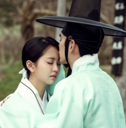 유승호 김소현 기본.jpg