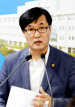 윤재우 도의원