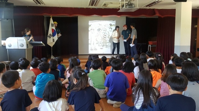 ▲ 김포署, 구연동화 활용 학교폭력예방교육  (1)