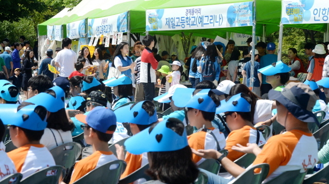 크기변환_201706043 인천청소년 경제 대축전 경제야 놀자 1면 JYJ_7887.jpg