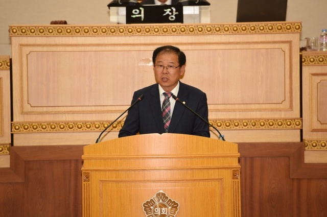 ▲ 5분발언(이희창부의장) (2)